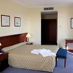 Residencial Dom Manuel بيت ضيافة 3*