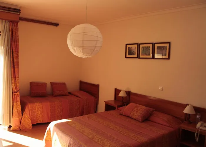 Pensión Residencial Dom Manuel Fafe